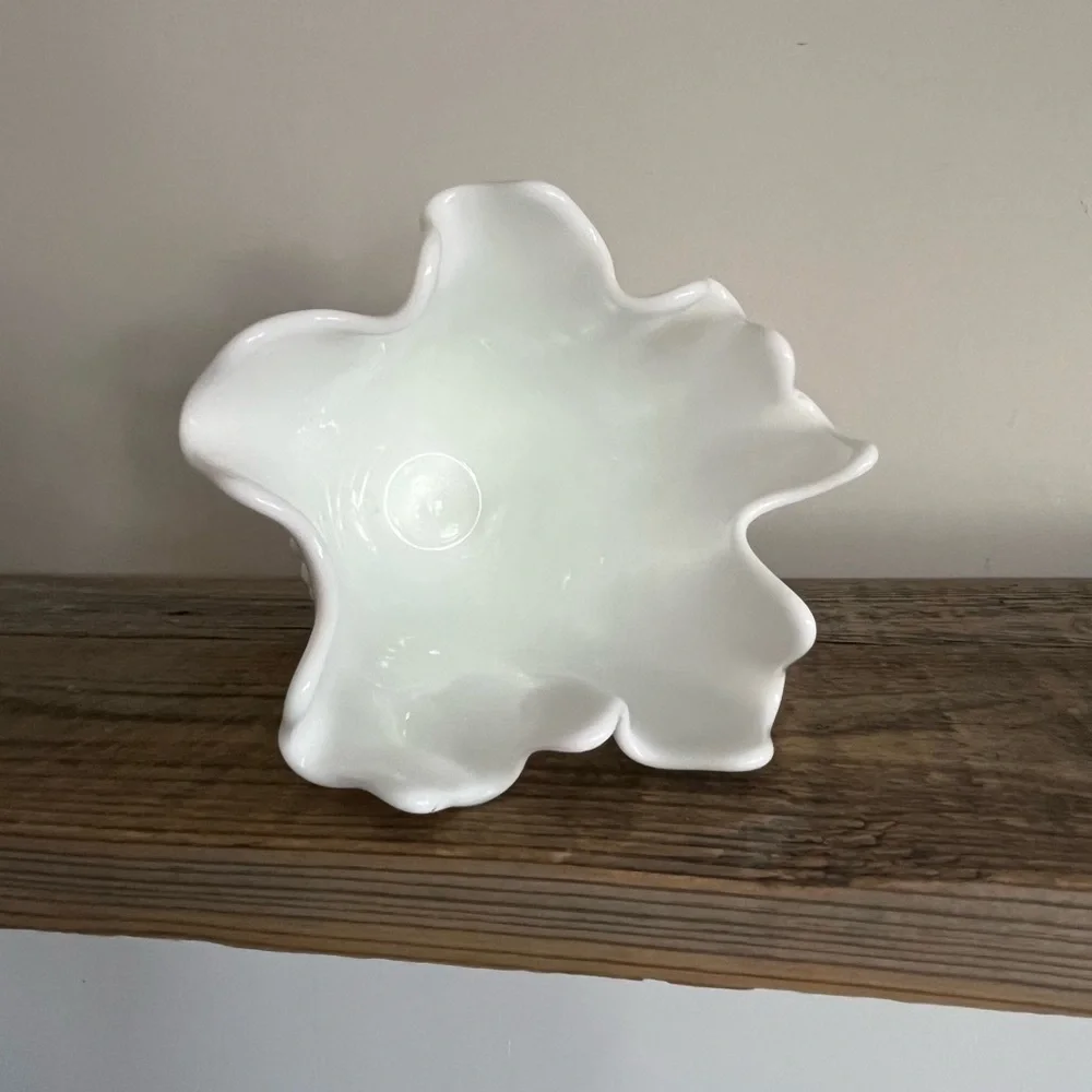 Vintage Fenton Milk Glass Hobnail Handkerchief  Vase